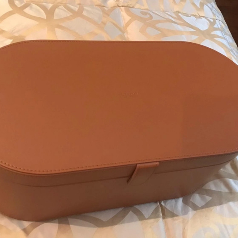 Dyson Airwrap Complete Hair Styling Tool - Picture 3 of 5